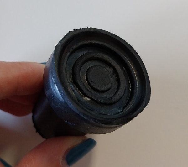 Puntale antiscivolo per bastone canadese e gruccia 19mm - 2pz - immagine 2